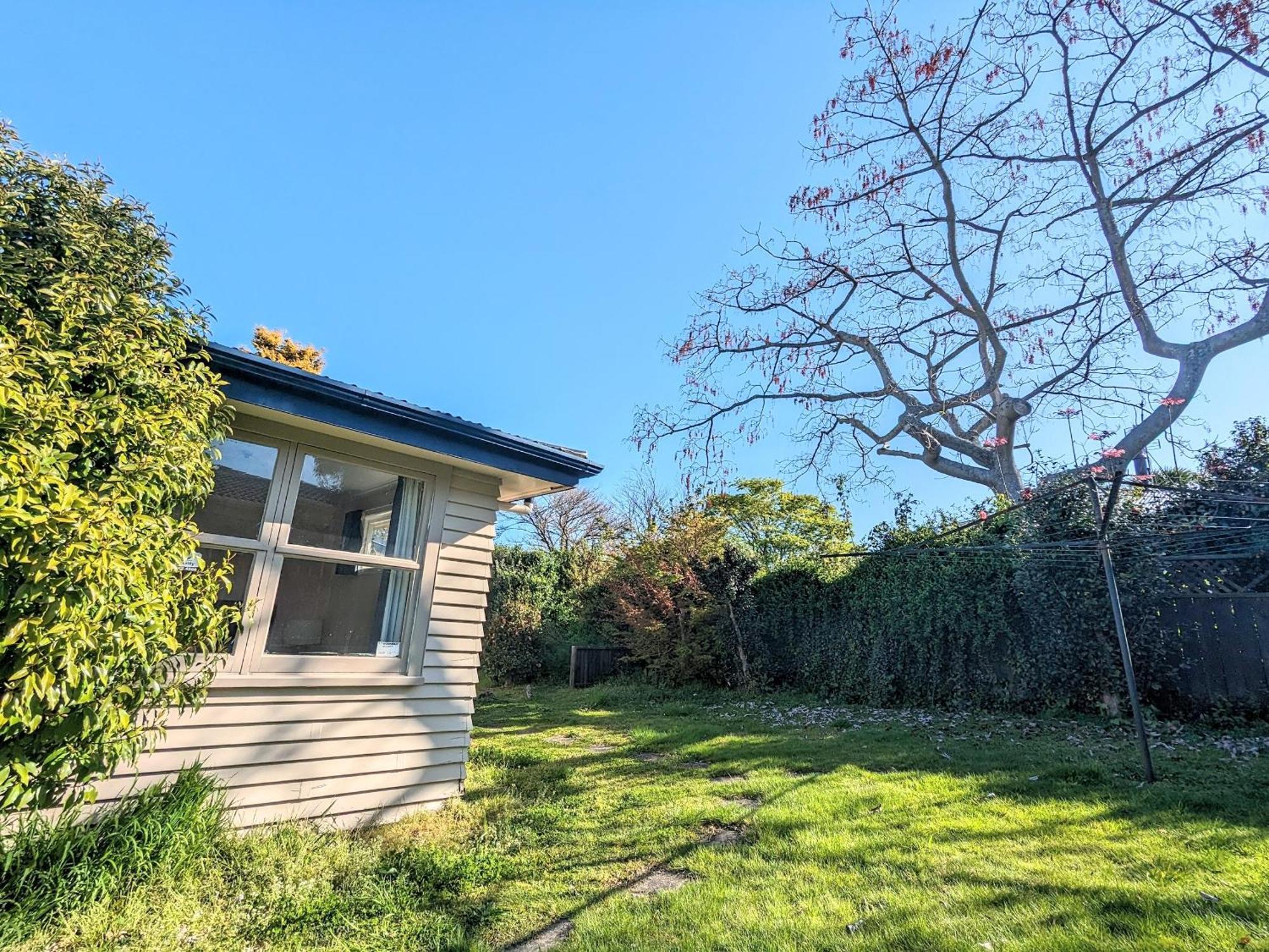 Dream Home In Central Of Rotorua With Spa Pool Exterior photo