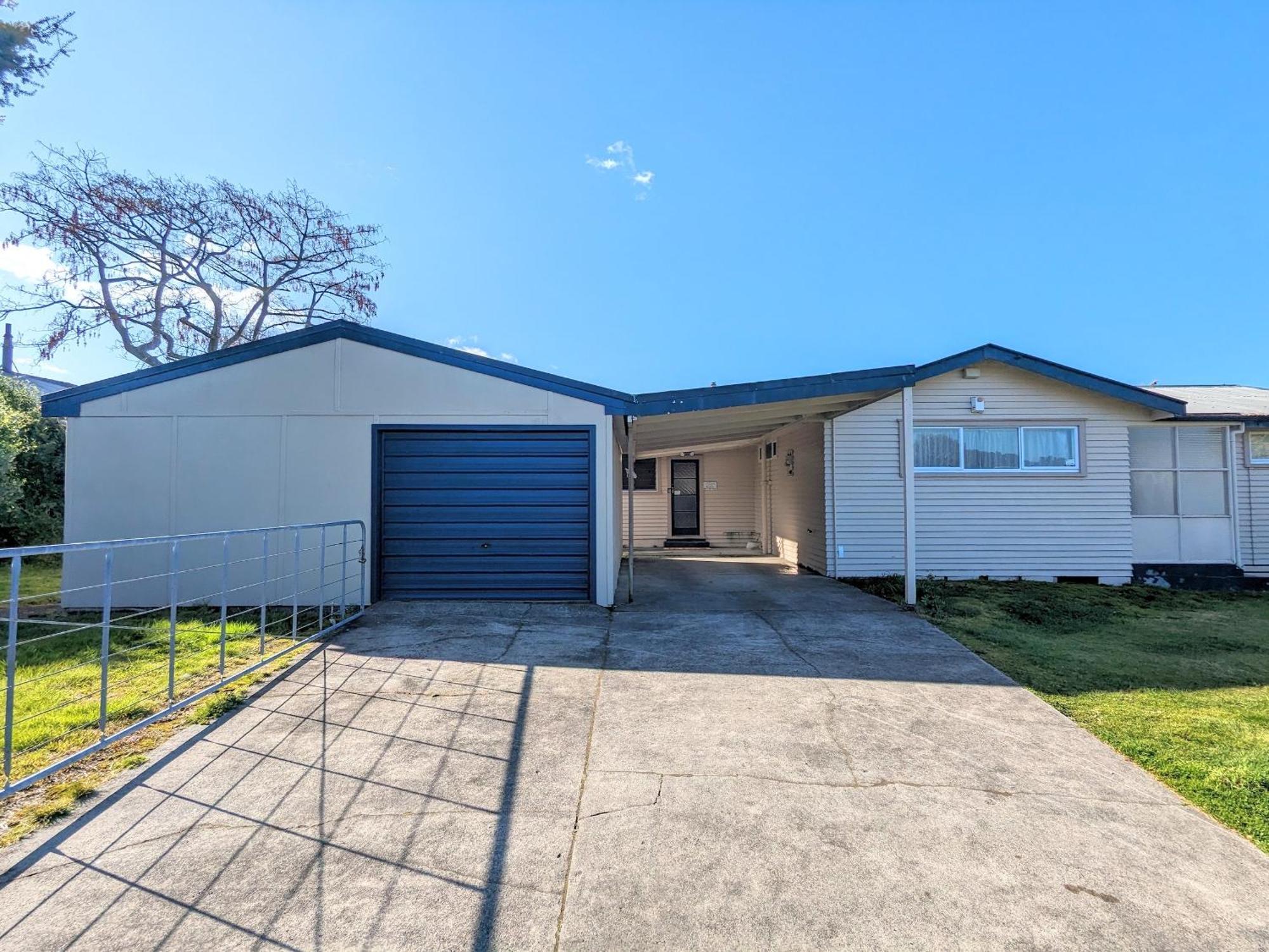 Dream Home In Central Of Rotorua With Spa Pool Exterior photo